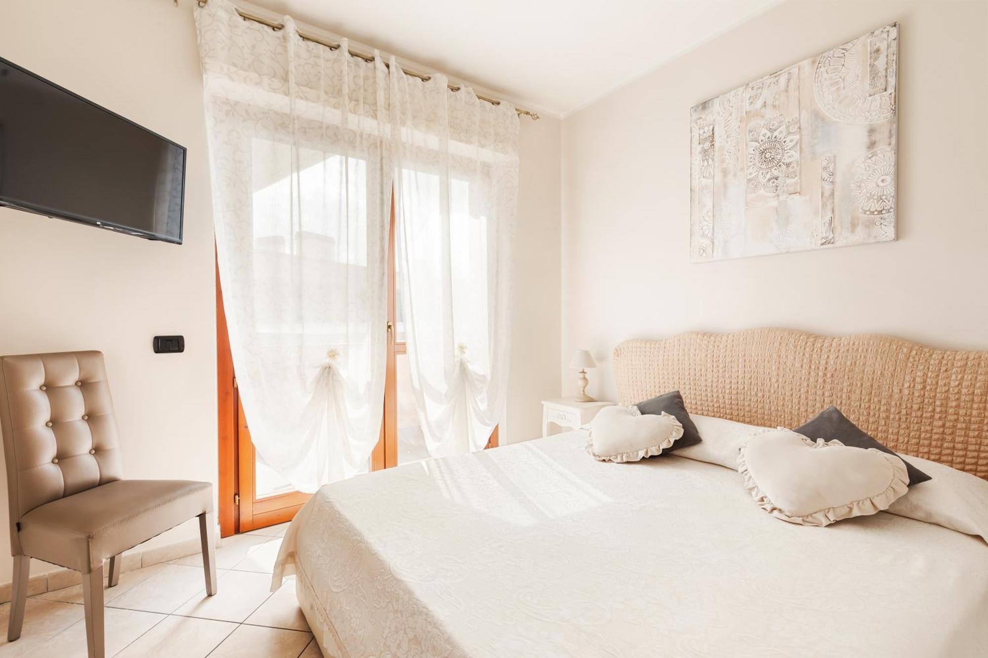 Giramondo Guest House Фьюмичино Экстерьер фото