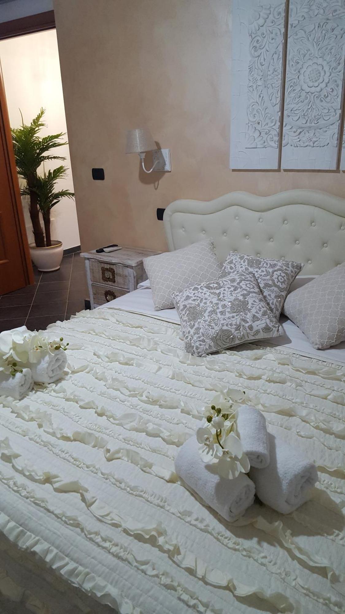 Giramondo Guest House Фьюмичино Экстерьер фото
