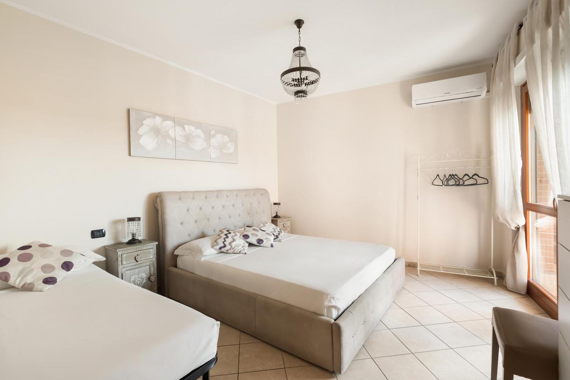 Giramondo Guest House Фьюмичино Экстерьер фото