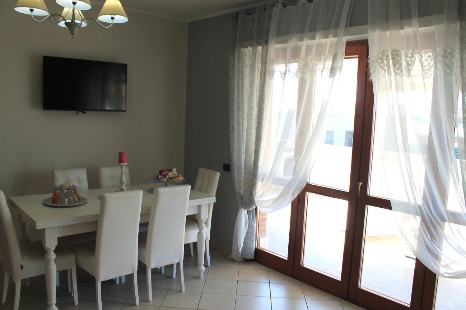 Giramondo Guest House Фьюмичино Экстерьер фото